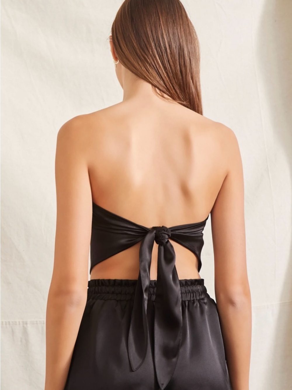 ☀️ Forever 21 ☀️ handkerchief tie crop top - Picture 2 of 10